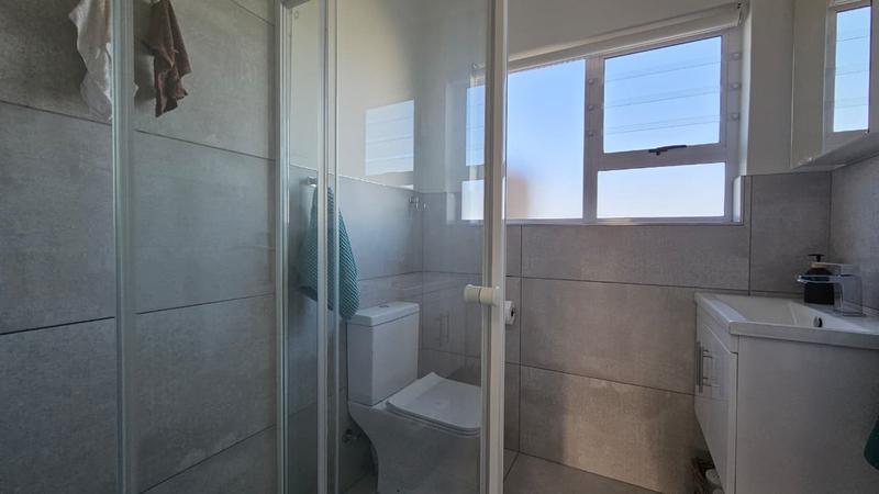 2 Bedroom Property for Sale in Britannia Bay Western Cape